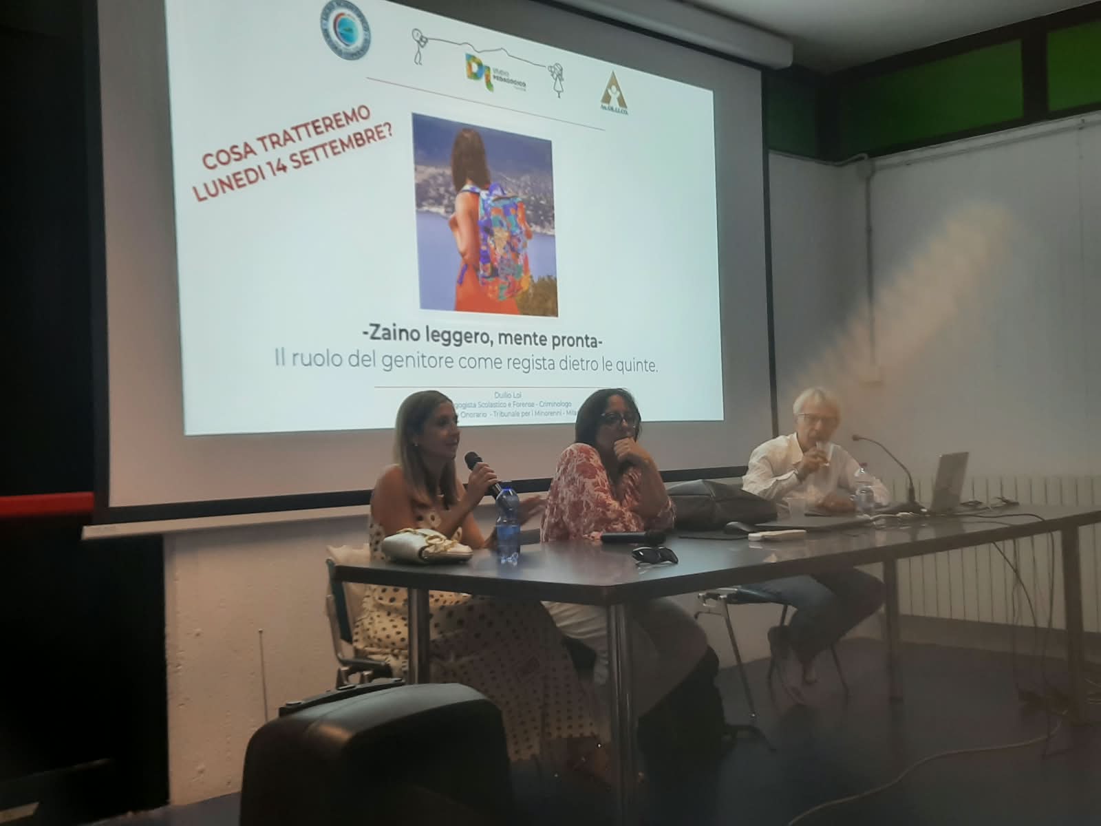 Il dott.Duilio Loi e An.ge.li.Co. in occasione di un incontro in sala Andy Rocchelli